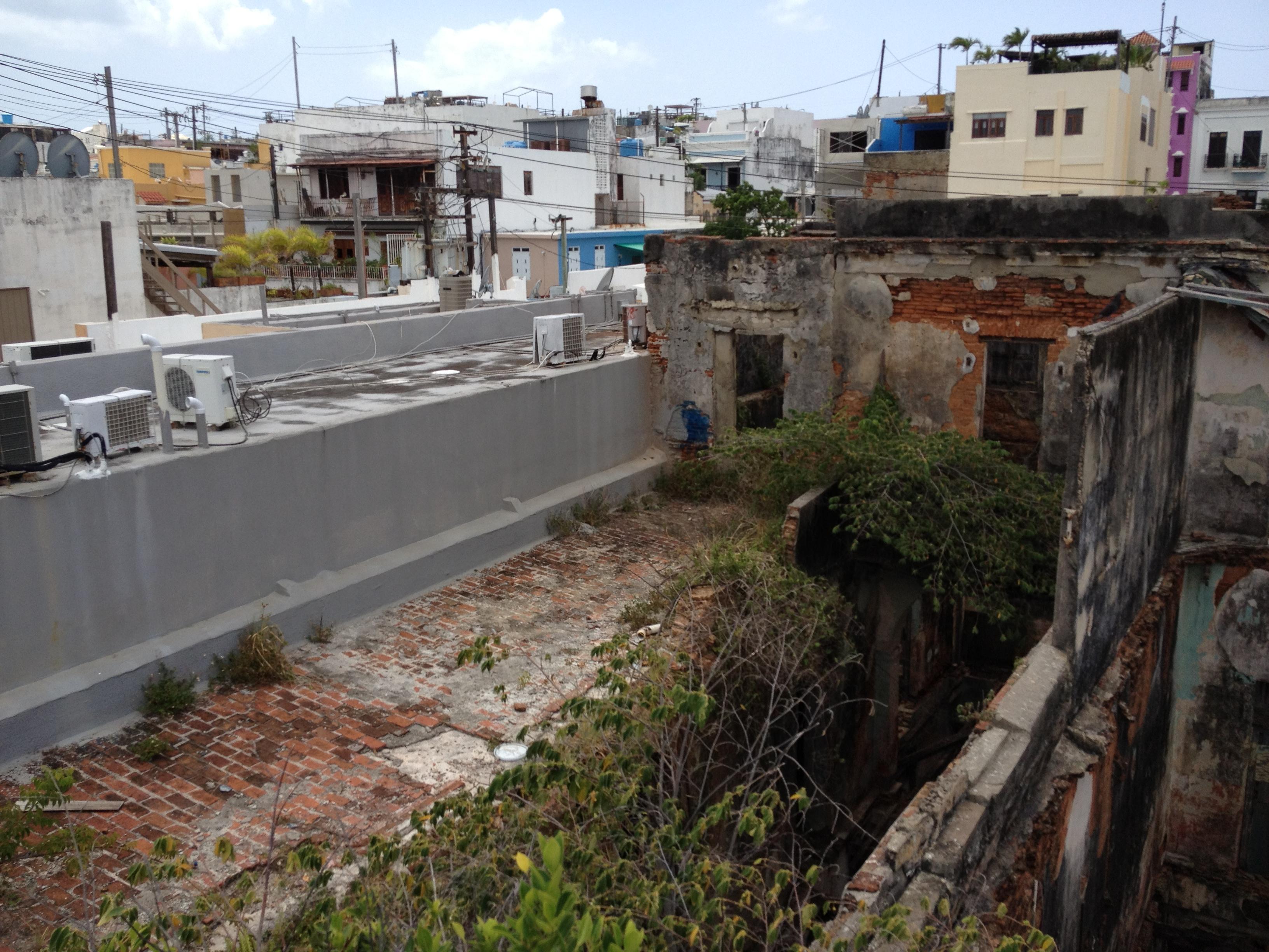 Calle de la Fortaleza 352 - San Juan (Viejo San Juan) - 2012 00006